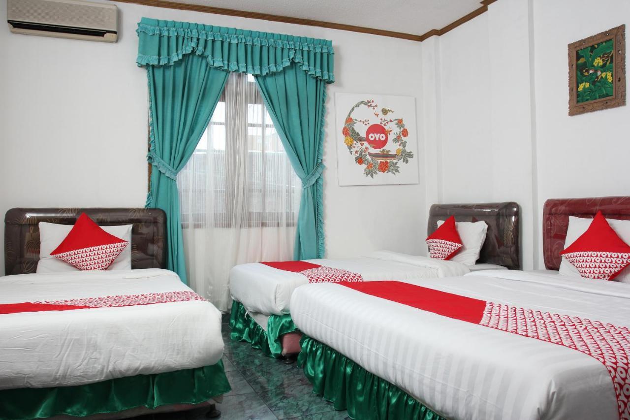 Oyo 392 Hotel Mawar Saron Yogyakarta Exterior photo